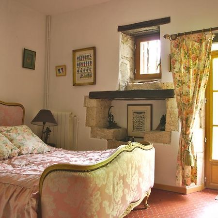 Bed and Breakfast Chez Mamie Et Papi Puynormand Экстерьер фото